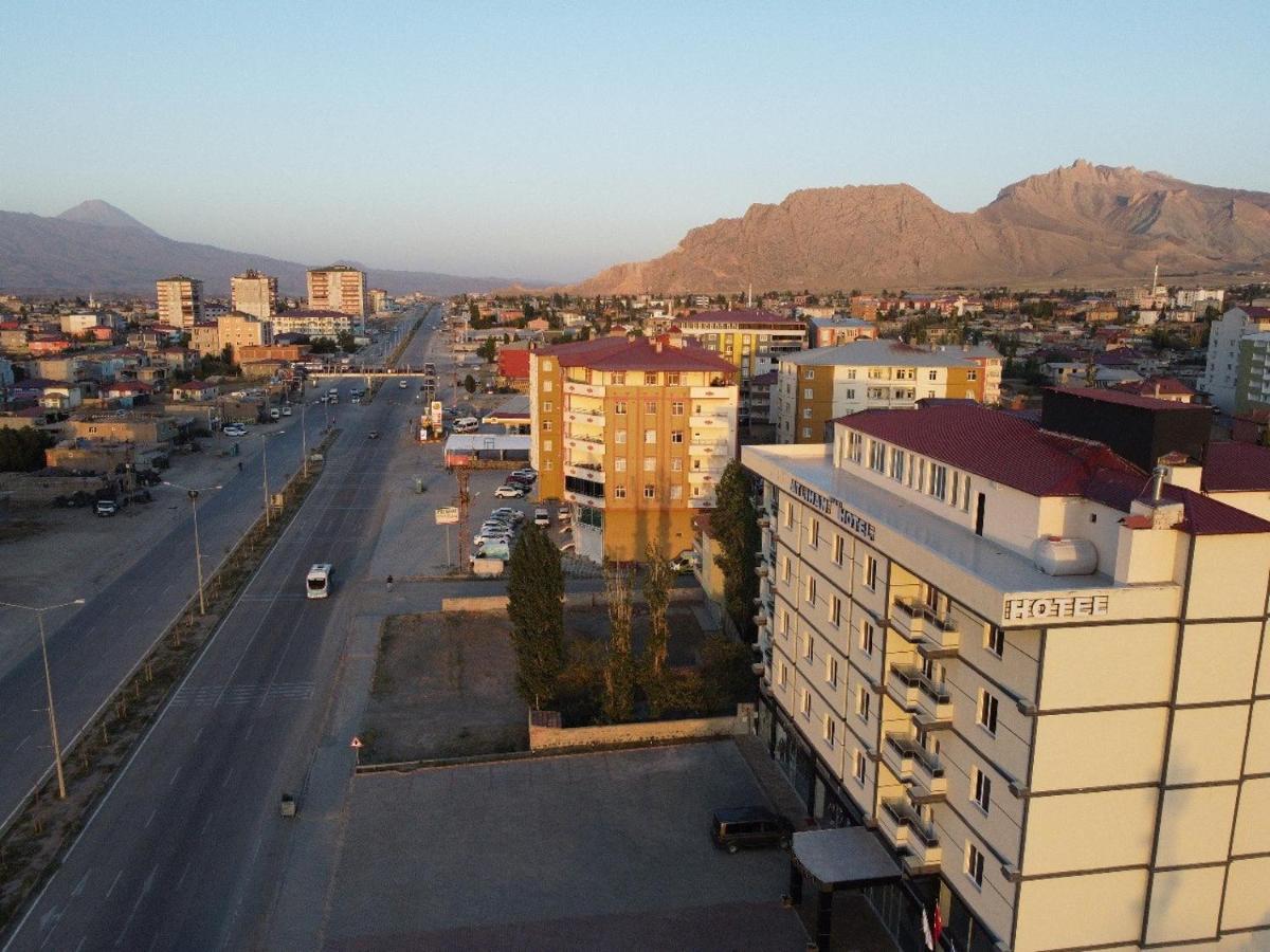 Atlihan Plus Hotel Doğubayazıt Екстериор снимка
